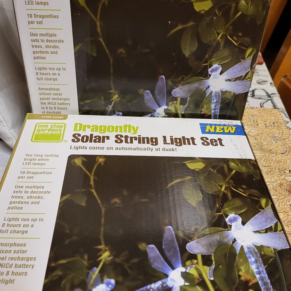 Dragonfly solar lights made by One Stop Gardens